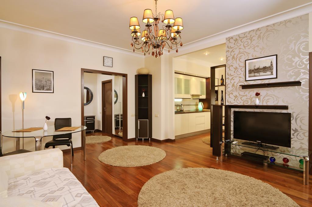 Botanic Saksaganskogo Apartment Kyiv Exterior photo
